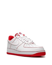 weiße und rote Leder niedrige Sneakers von Nike