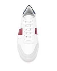 weiße und rote Leder niedrige Sneakers von Axel Arigato