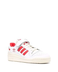 weiße und rote Leder niedrige Sneakers von adidas