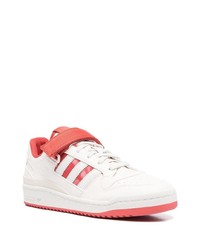 weiße und rote Leder niedrige Sneakers von adidas