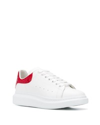 weiße und rote Leder niedrige Sneakers von Alexander McQueen