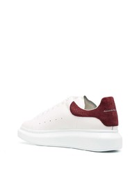 weiße und rote Leder niedrige Sneakers von Alexander McQueen