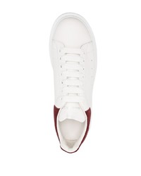 weiße und rote Leder niedrige Sneakers von Alexander McQueen