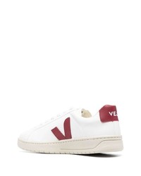 weiße und rote Leder niedrige Sneakers von Veja