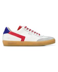 weiße und rote niedrige Sneakers von Leather Crown