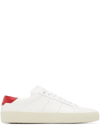 weiße und rote niedrige Sneakers von Saint Laurent