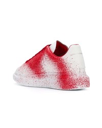 weiße und rote niedrige Sneakers von Alexander McQueen