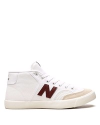 weiße und rote Segeltuch niedrige Sneakers von New Balance