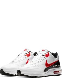 weiße und rote Sportschuhe von Nike Sportswear