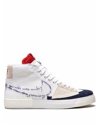 weiße und rote und dunkelblaue hohe Sneakers aus Segeltuch von Nike