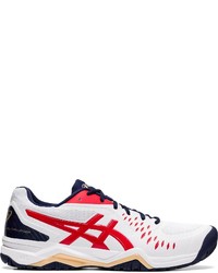 weiße und rote und dunkelblaue Sportschuhe von Asics