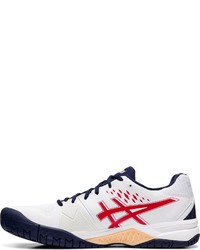 weiße und rote und dunkelblaue Sportschuhe von Asics