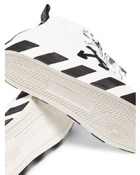 weiße und schwarze bedruckte hohe Sneakers aus Segeltuch von Off-White