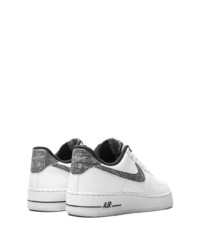 weiße und schwarze bedruckte Leder niedrige Sneakers von Nike