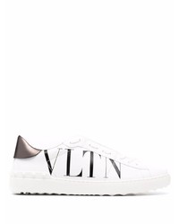 weiße und schwarze bedruckte Leder niedrige Sneakers von Valentino Garavani