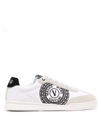 weiße und schwarze bedruckte Leder niedrige Sneakers von VERSACE JEANS COUTURE