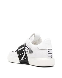 weiße und schwarze bedruckte Leder niedrige Sneakers von Valentino Garavani