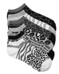 weiße und schwarze bedruckte Socken