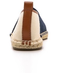 weiße und schwarze Espadrilles von MICHAEL Michael Kors