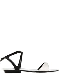 weiße und schwarze flache Sandalen aus Leder von Narciso Rodriguez