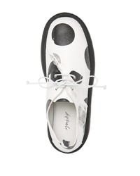 weiße und schwarze gepunktete Leder Derby Schuhe von Marsèll