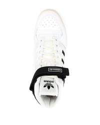 weiße und schwarze hohe Sneakers aus Leder von adidas