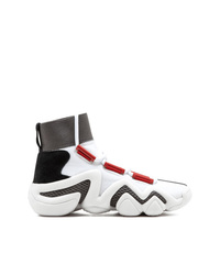 weiße und schwarze hohe Sneakers von adidas