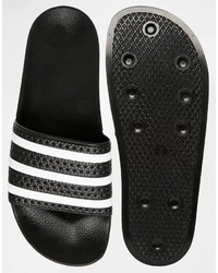 weiße und schwarze horizontal gestreifte Gummi Sandalen von adidas