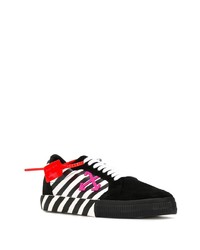 weiße und schwarze horizontal gestreifte Leder niedrige Sneakers von Off-White