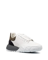 weiße und schwarze Leder niedrige Sneakers von Alexander McQueen