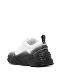 weiße und schwarze Leder niedrige Sneakers von VERSACE JEANS COUTURE