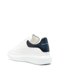 weiße und schwarze Leder niedrige Sneakers von Alexander McQueen