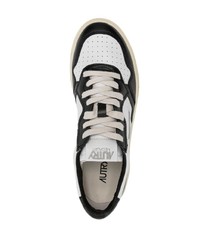 weiße und schwarze Leder niedrige Sneakers von AUTRY