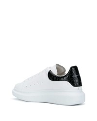 weiße und schwarze Leder niedrige Sneakers von Alexander McQueen