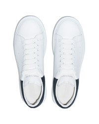 weiße und schwarze Leder niedrige Sneakers von Alexander McQueen