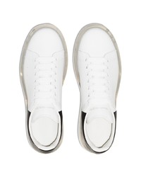 weiße und schwarze Leder niedrige Sneakers von Alexander McQueen