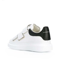 weiße und schwarze Leder niedrige Sneakers von Alexander McQueen