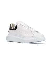 weiße und schwarze Leder niedrige Sneakers von Alexander McQueen