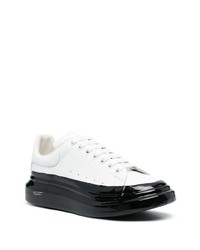 weiße und schwarze Leder niedrige Sneakers von Alexander McQueen