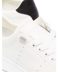 weiße und schwarze Leder niedrige Sneakers von New Standard Edition