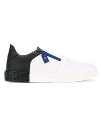 weiße und schwarze Leder niedrige Sneakers von Versace