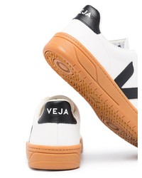 weiße und schwarze Leder niedrige Sneakers von Veja