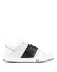 weiße und schwarze Leder niedrige Sneakers von Valentino Garavani