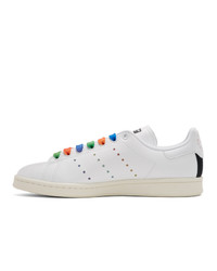 weiße und schwarze Leder niedrige Sneakers von Stella McCartney