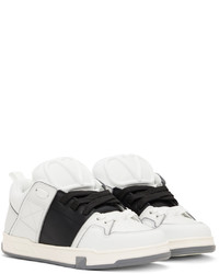 weiße und schwarze Leder niedrige Sneakers von Valentino Garavani