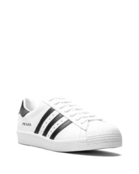 weiße und schwarze Leder niedrige Sneakers von adidas