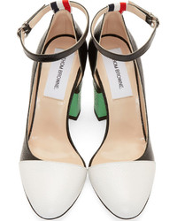 weiße und schwarze Leder Pumps von Thom Browne