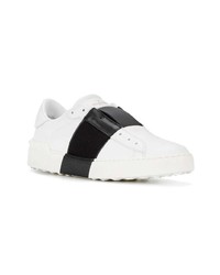 weiße und schwarze niedrige Sneakers von Valentino
