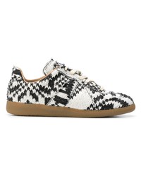 weiße und schwarze niedrige Sneakers von Maison Margiela