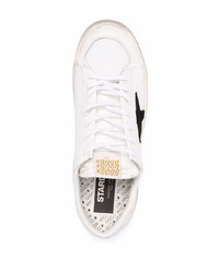 weiße und schwarze Segeltuch niedrige Sneakers mit Sternenmuster von Golden Goose